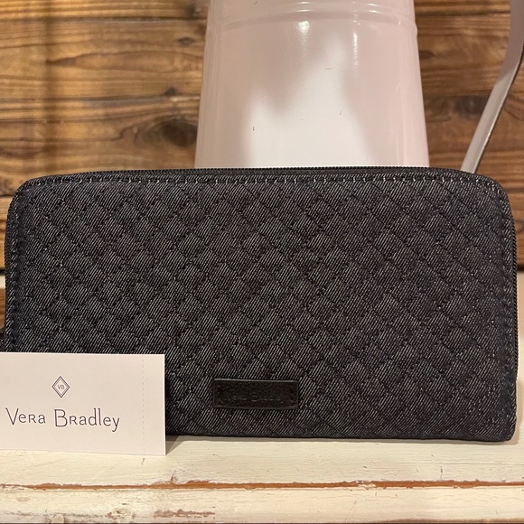 Vera Bradley Handbags - Vera Bradley Iconic 100 RFID Accordion Wallet Wristlet NWT RESTOCKED